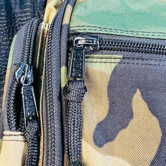 Vintage LaKorus Hunting Water Proof Backpack Green military multiple packets - Picture 7 of 13